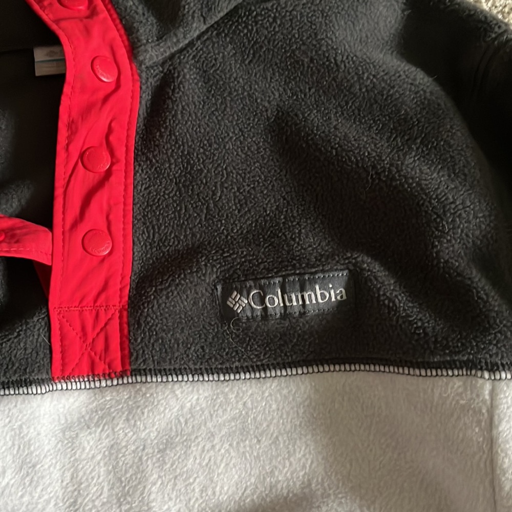Columbia pullover - Picture 2 of 3